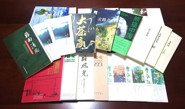 编辑出版本土文艺作品.jpg