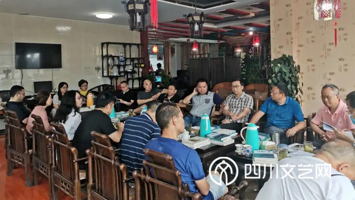 微信图片_20200610111839_副本.jpg