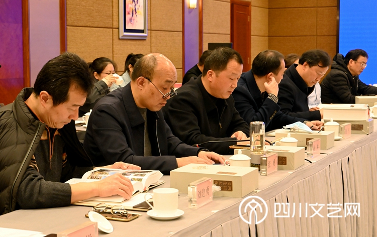 微信图片_20201203092128_副本.jpg