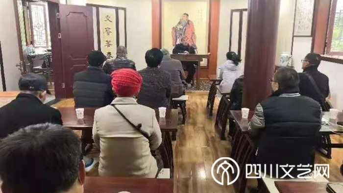 广安区作家协会举办“作家的境界和责任”讲座_副本.jpg