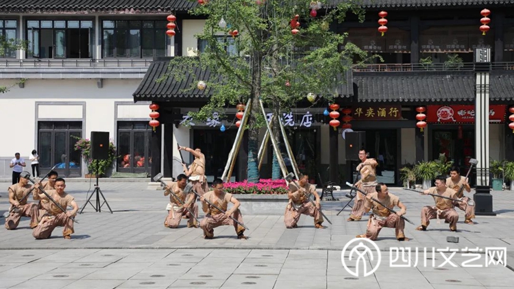 民俗舞蹈《华蓥山石工号子》_副本.jpg