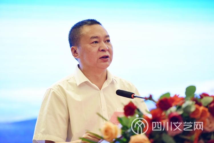 2巴中市政协副主席秦渊致辞 (2).jpg