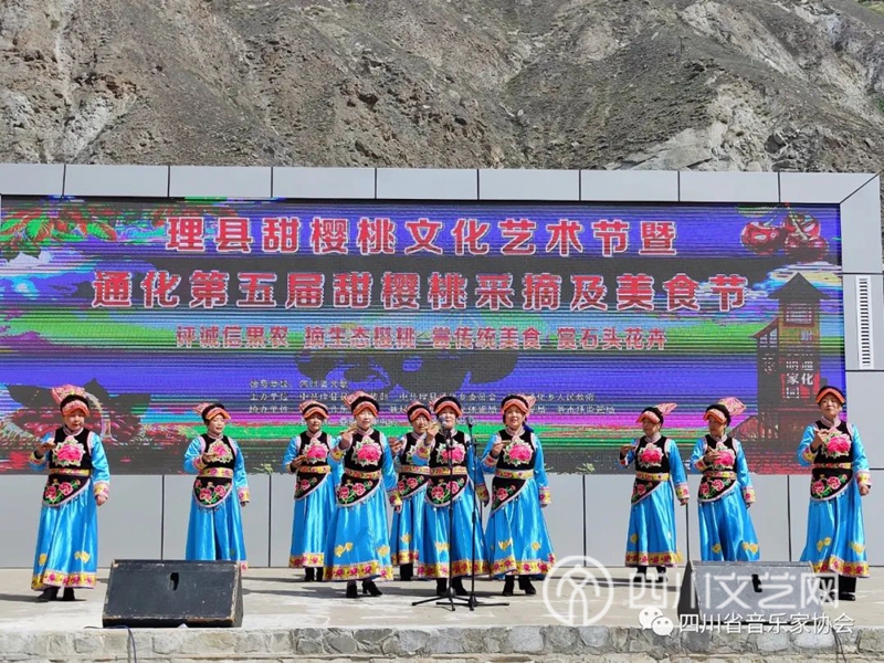 5通化村：快板表演《党建引领促振兴》.jpg