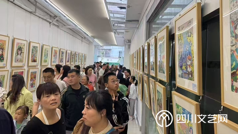 展览现场_副本.jpg