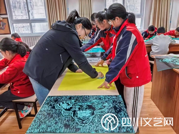 565465_副本.jpg 565465_副本.jpg