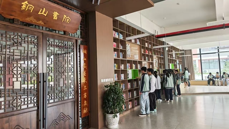 现场图片_副本.jpg