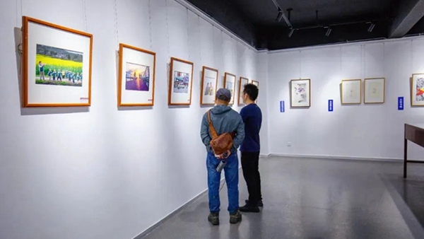 图片2.jpg 图片2.jpg